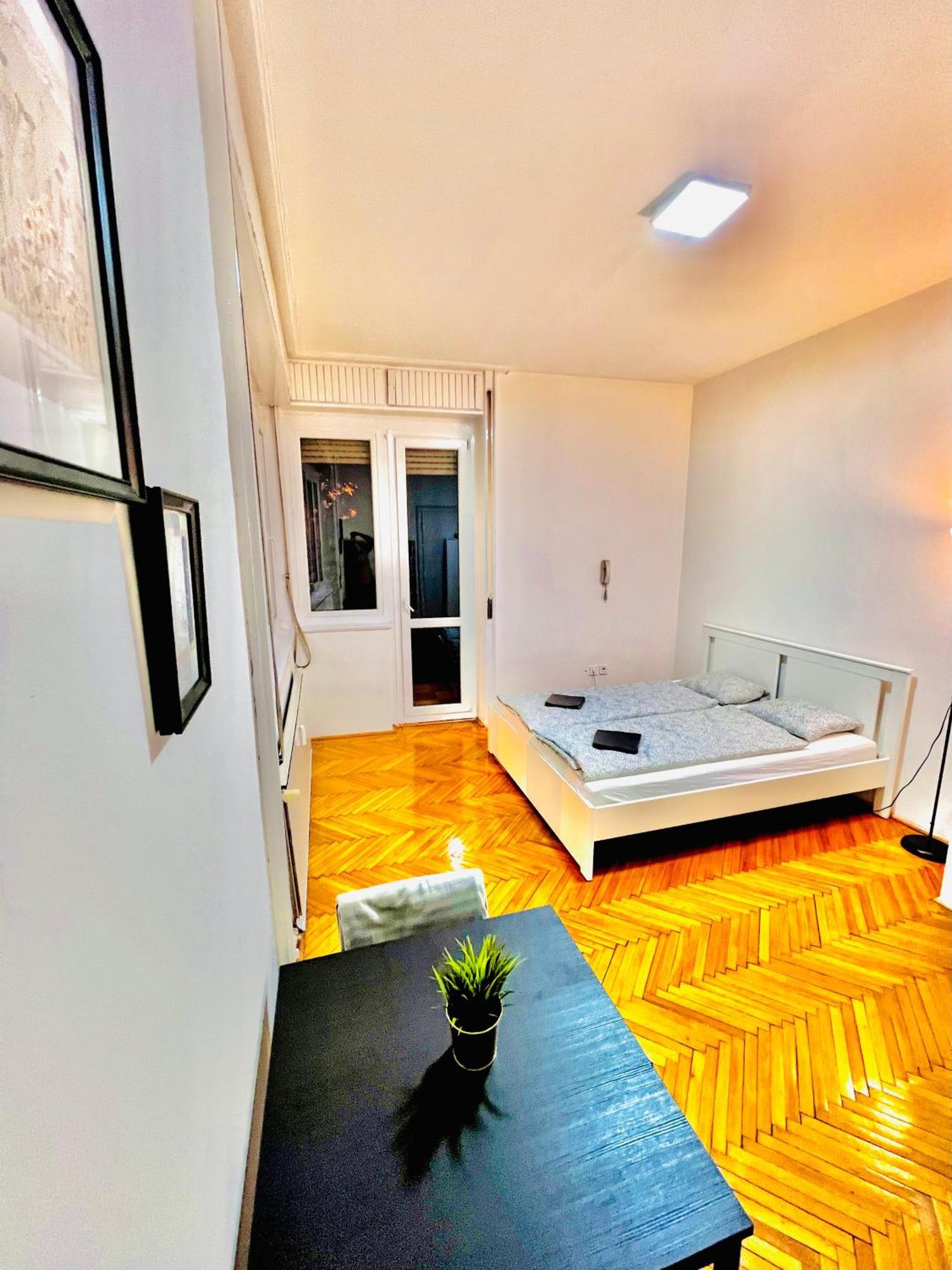 Casa Del Rio Hotel Budapest Bagian luar foto